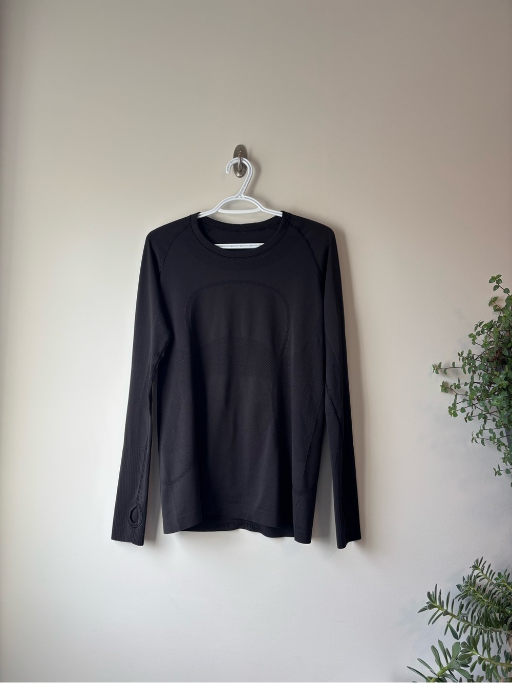 Women’s Lululemon Swift Stride Long Sleeve Shirt